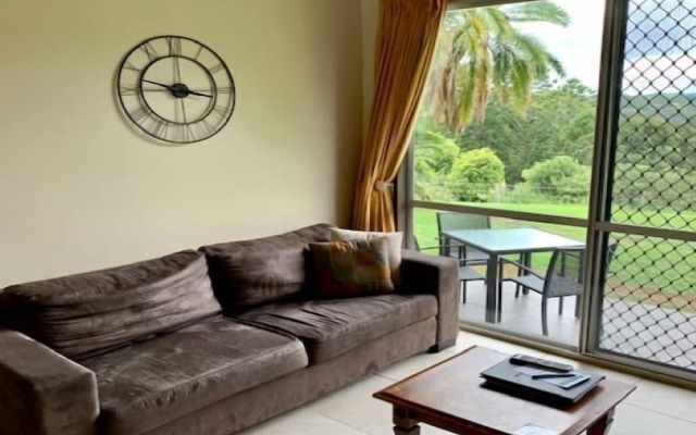 Montville Holiday Apartments
