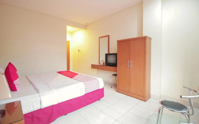 OYO Flagship 1511 Galaxy Near RS Muhammadiyah