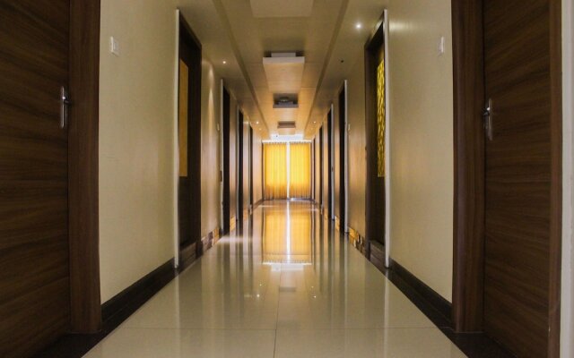 Solitaire Hotel and Resort