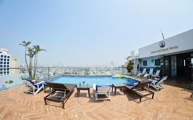 Ritzy Boutique Hotel Da Nang