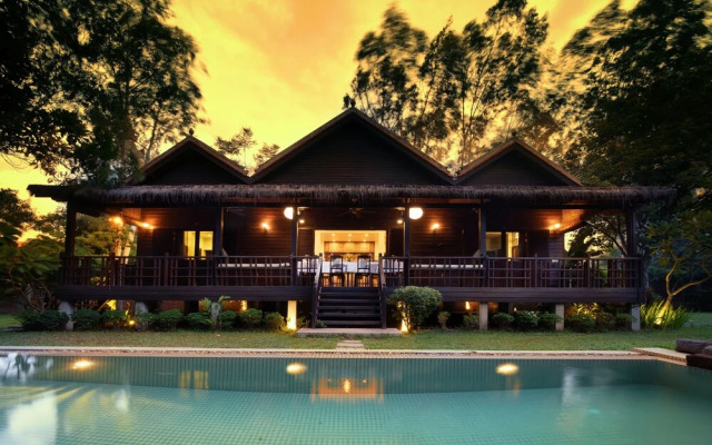 Mane Family Vacation