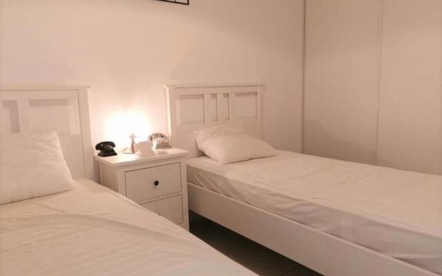 Appartement Cannes la Bocca, 4 pièces, 6 personnes - FR-1-609-11