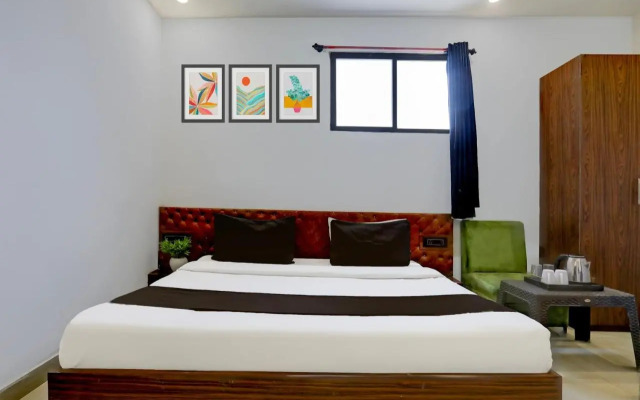 OYO 16952 Easy Stay