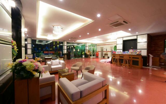 R-Mar Resort and Spa