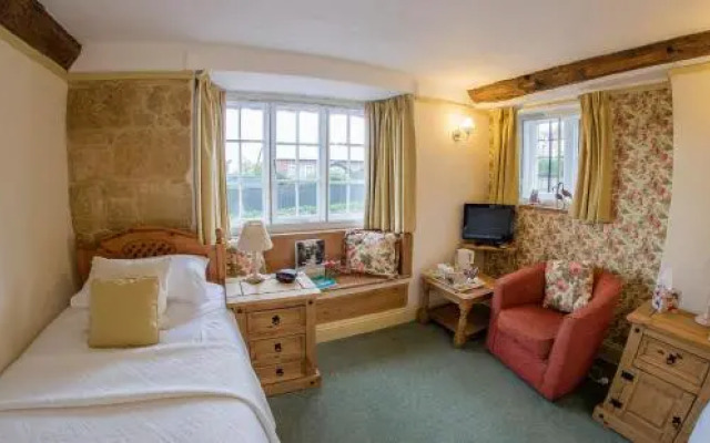 Warren House B&B