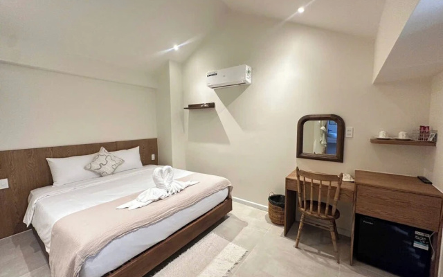 Aura Zen Hotel Hoian – Guest Rooms – Da Nang