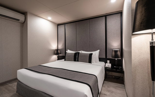 Paragon Saigon Hotel – Guest Rooms – Ho Chi Minh City