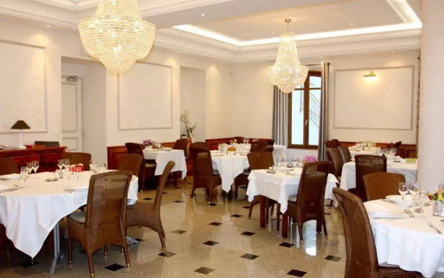 Logis Hôtel du Parc