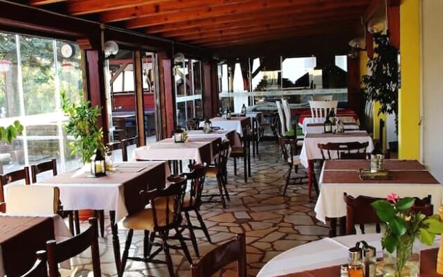 Pension Zeba & Riviera