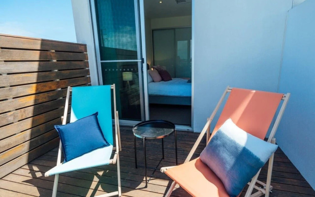 The Cove @ New Port-Pool - Spa - Sauna - Gym & More