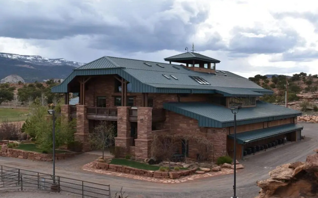 Cougar Ridge Resort, LLC