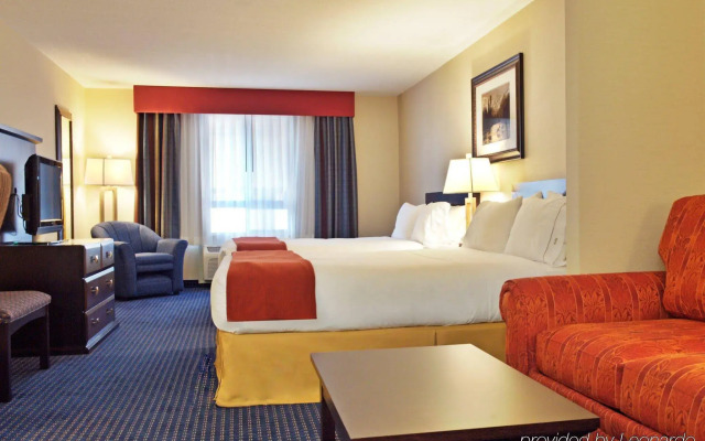 Holiday Inn Express Hotel & Suites Edson by IHG