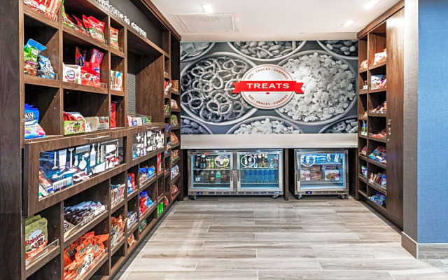 Hampton Inn & Suites Canyon