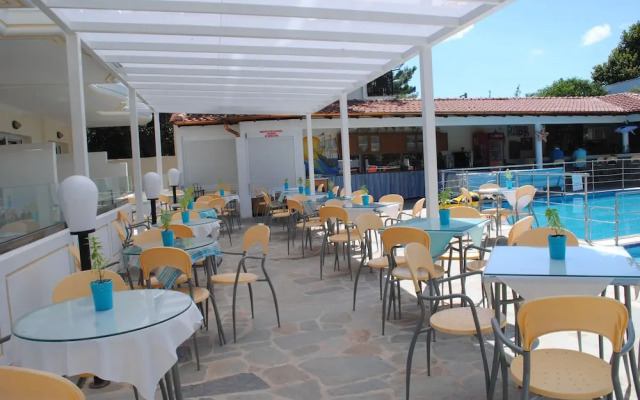 Hotel Sirines Complex