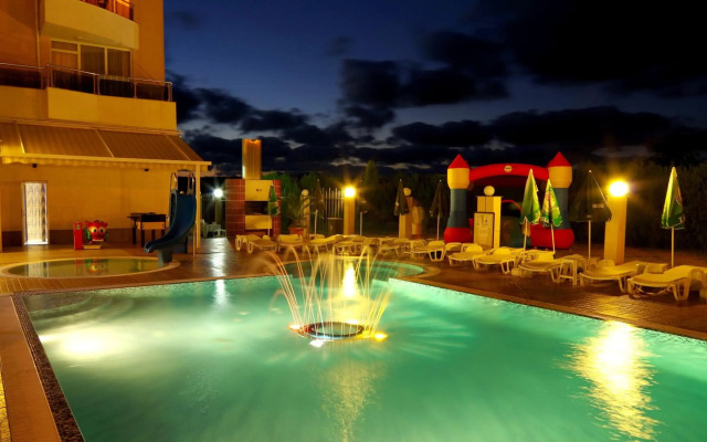 Plamena Palace