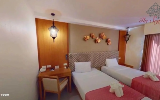 The Signature Hotel Thapae