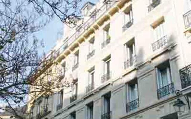 One Bedroom Apartment - rue des Martyrs - 314