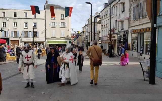 Kyriad Direct Brie Comte Robert