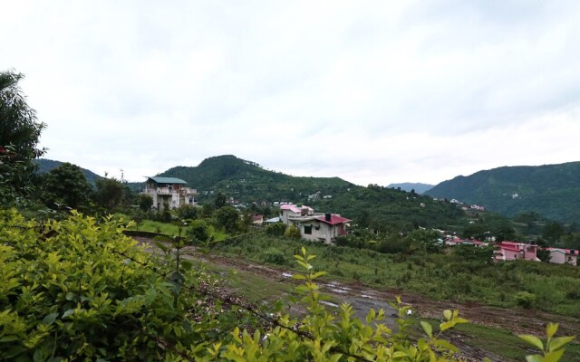 OYO 17064 Home Spacious 2BHK Naukuchiatal