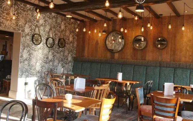 The Station Restaurant  Bar