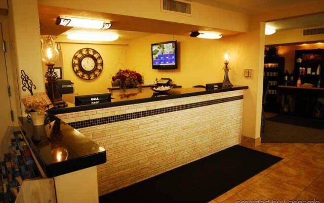 Affordable Inns Denver West (Wheat Ridge)