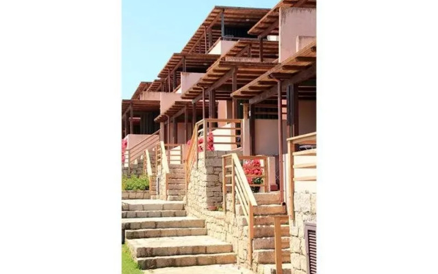 Portolaconia Residence Condominio