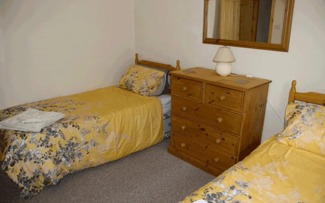 Lovely 3 Bedroom Bungalow Located in Drummore