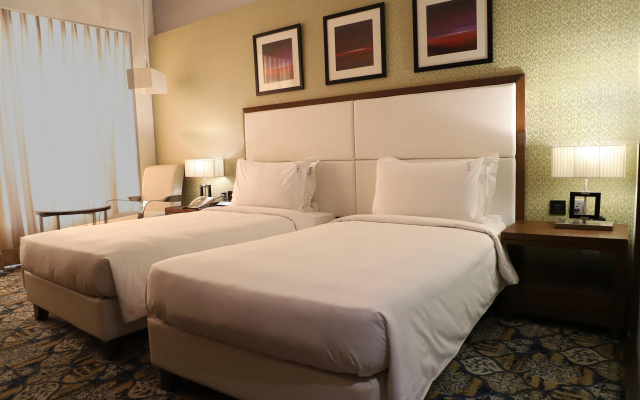 Holiday Inn Chandigarh Panchkula – Guest Rooms – Panchkula