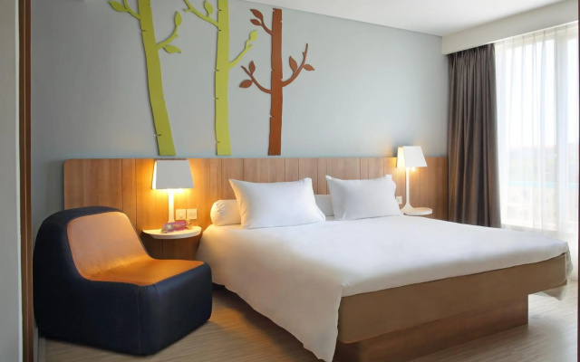 Grand Livio Kuta Hotel