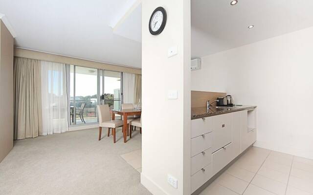 Accommodate Canberra - The Avenue