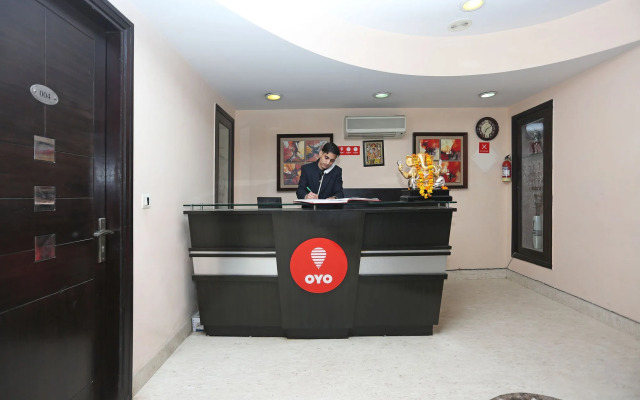 OYO 11322 Hotel The Camria