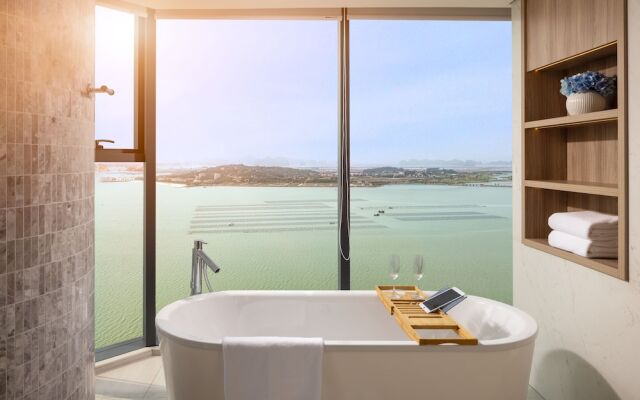 A La Carte Ha Long Bay Managed by TASECO