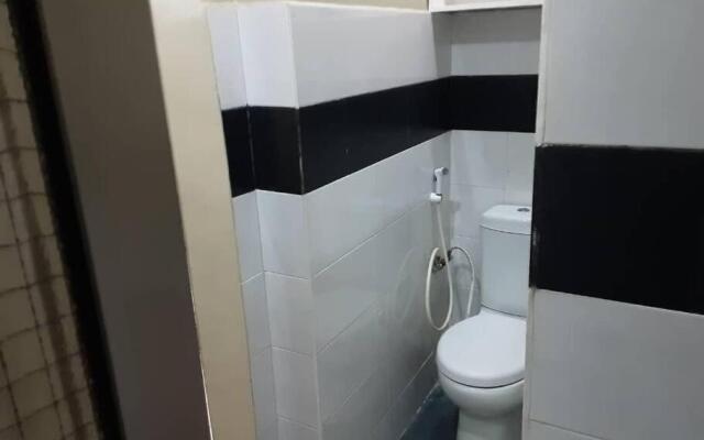 Mikocheni Studio APartment with a car