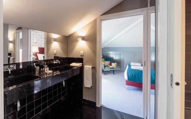 Dear Lisbon - Gallery House