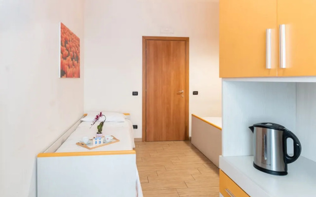 4bnb - Reale House Tulipano