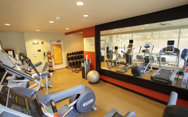 Hilton Garden Inn Chicago / Oak Brook