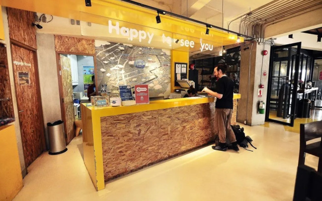 ZEN Hostel Decho Road