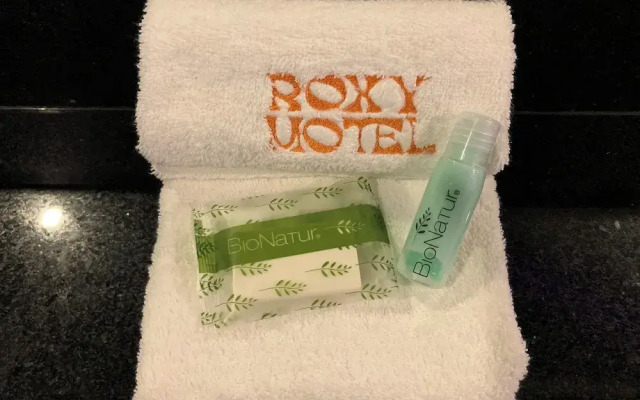 Roxy Motel