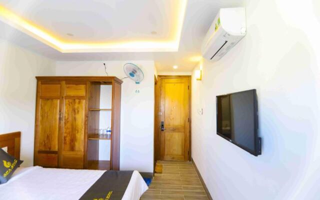 Sea Star Hotel