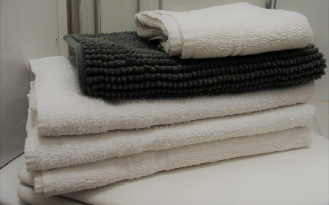 Apart BLANCO para ESQUÍ y ALHAMBRA. Garaje privado