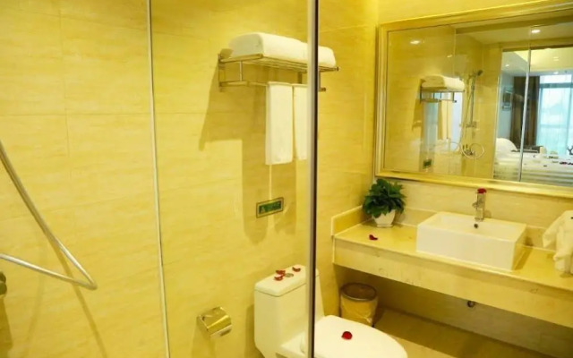 Vienna Hotel Guangzhou Qiaonan Aoyuan Square