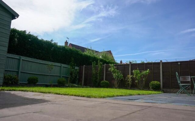 New Build Dickins Heath