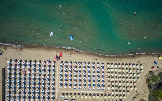 Argentario Osa Resort