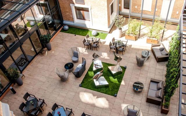 AC Hotel by Marriott Wroclaw