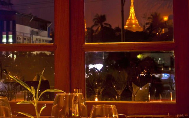 Savoy Hotel Yangon