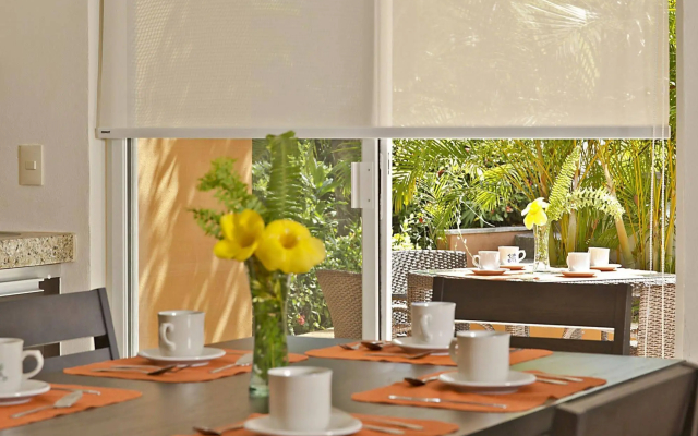 Hotel Ixzi Plus