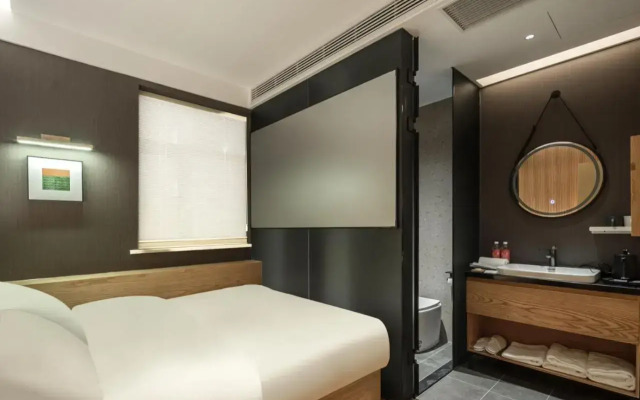 Pretty House Lujiazui Branch