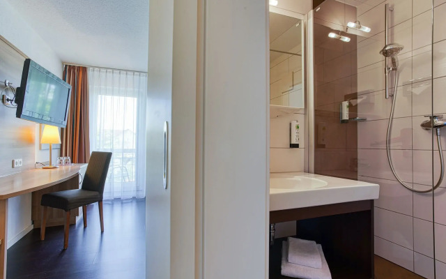 Centro Hotel U-NO1, Trademark Collection by Wyndham