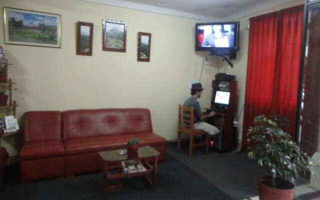 Hostal Wayras