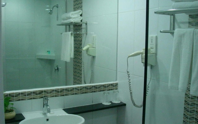 Kinabalu Daya Hotel
